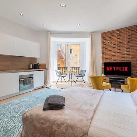 Spacieux Studio Haut Plafond Proche Monaco Apartment Бюсолей Екстериор снимка